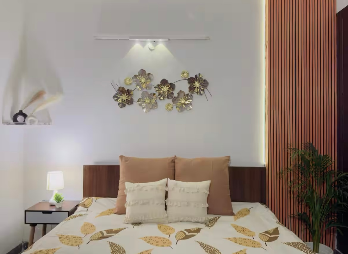 Boho Bliss Cozy and Stylish 1BHK - Tap to explore photos
