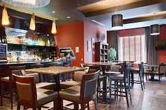 Best Western Sunrise Inn & Suites