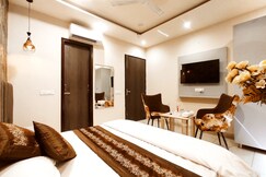 HOTEL CASA GRAND - Luxury Rooms - Families, Travelers, Couples & Corporates Favorite, Ludhiana