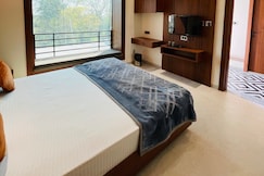 Hotel Nakshatra, Pachpahar