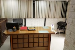 HOTEL O REGAL INN, Nagpur