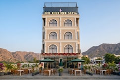 Eco Boutique Satva Udaipur (Kitchen with No-Onion No-Garlic), Udaipur