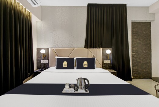 Super Townhouse Oak Hotel Lake View Royal Near Science City