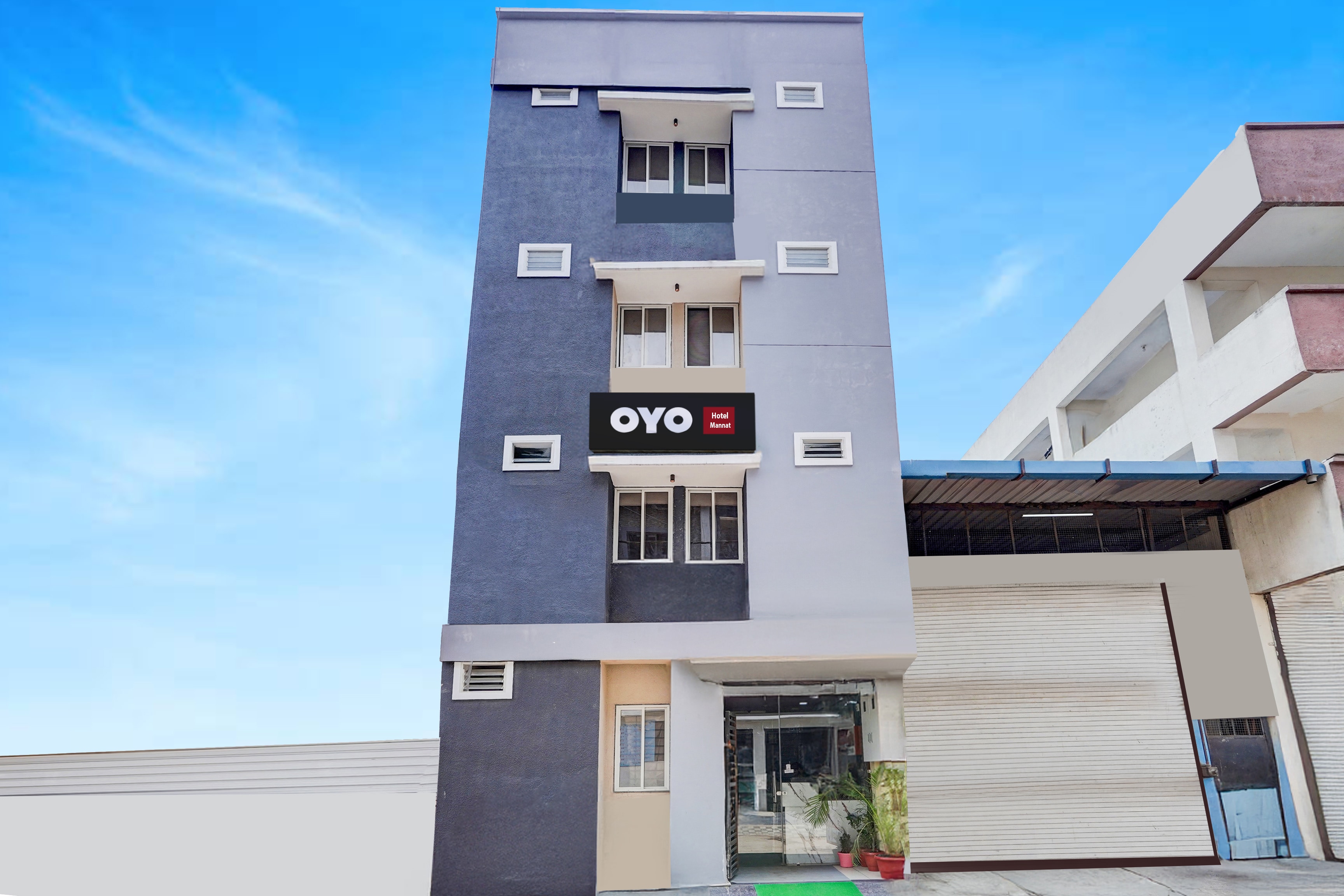 Hotel O Mannat - Tap to explore photos