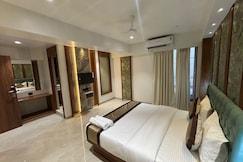 Hotel Shree Krishna Paradise, Karjat