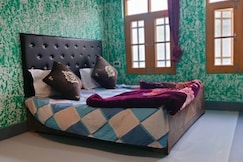 Hotel SunLight, Srinagar