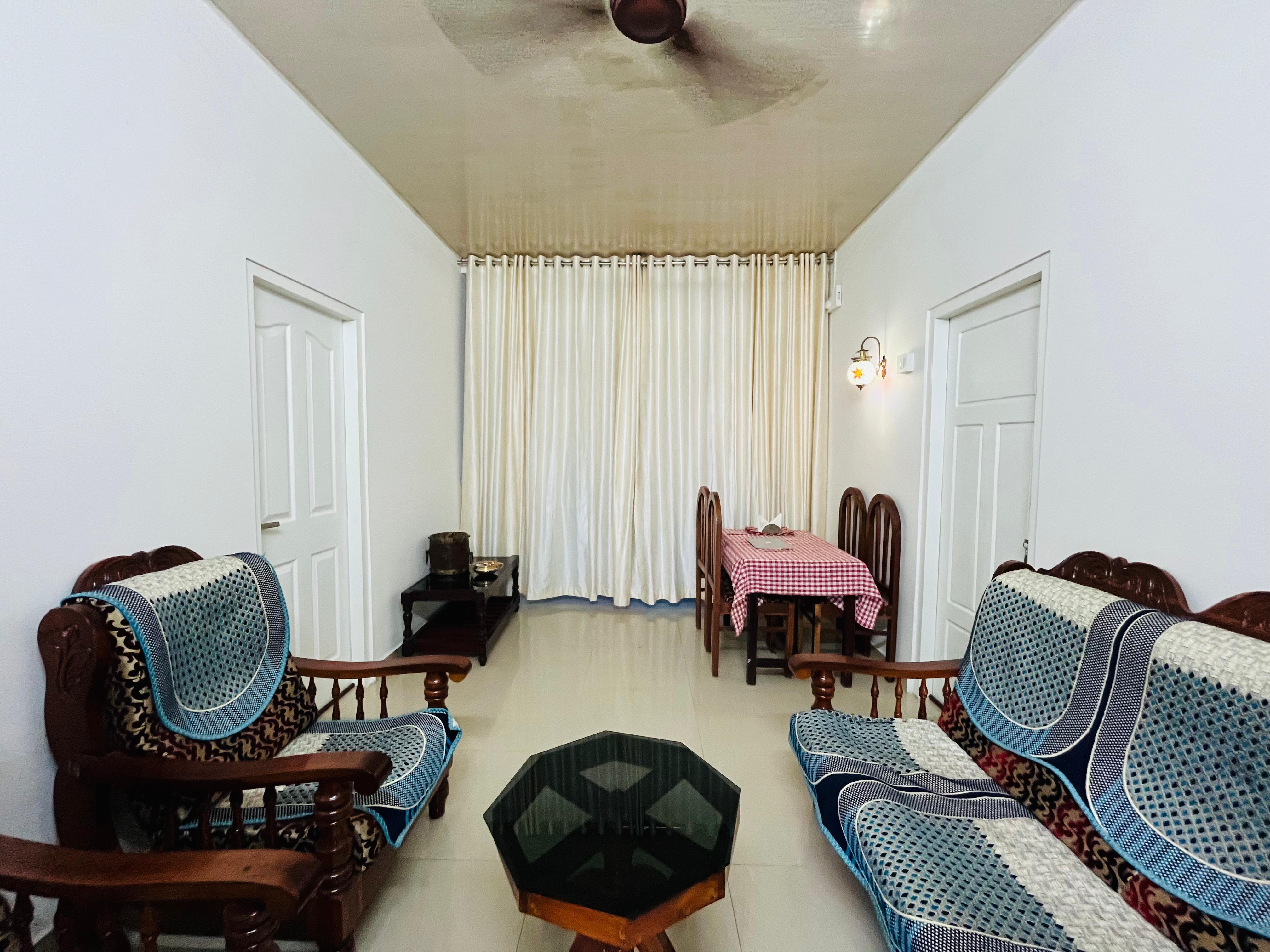 Eden Cabana Lake Front Homestay - Tap to explore photos