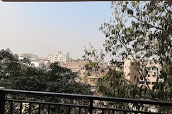 Hearth and Haven stay H H01 private room, Guwahati