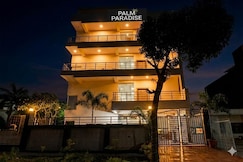 Hotel Palm Paradise, Noida