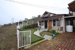 Jusgar Homestay 2BHK Villa| Lansdowne by Homeyhuts, Pauri