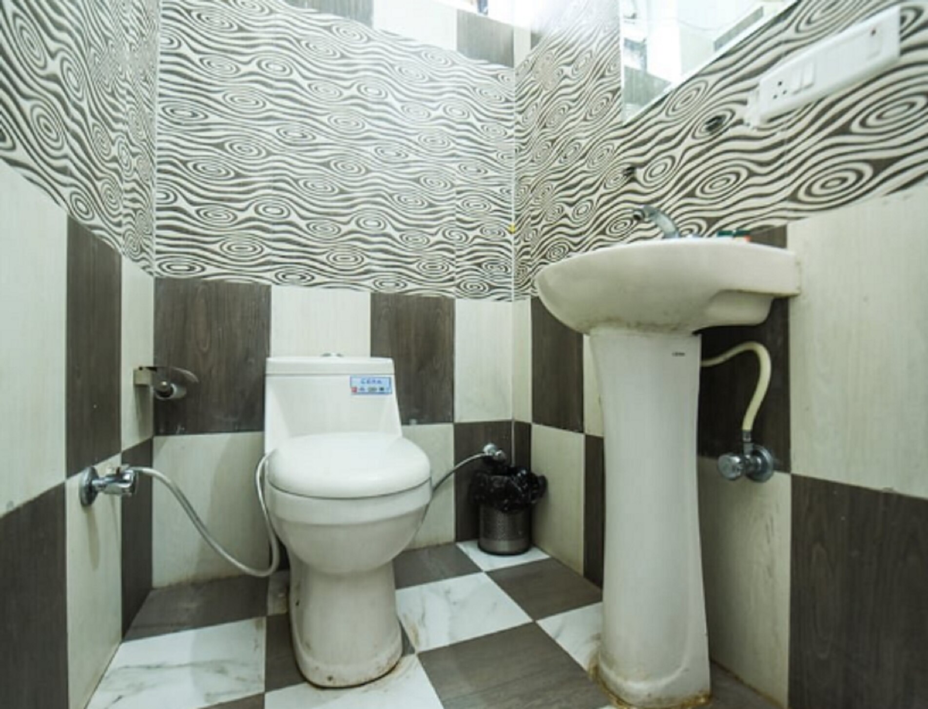 Omkara Homestay - Tap to explore photos