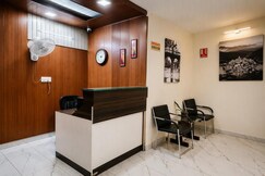 CAROM HOTELS & RESORTS, Kharar