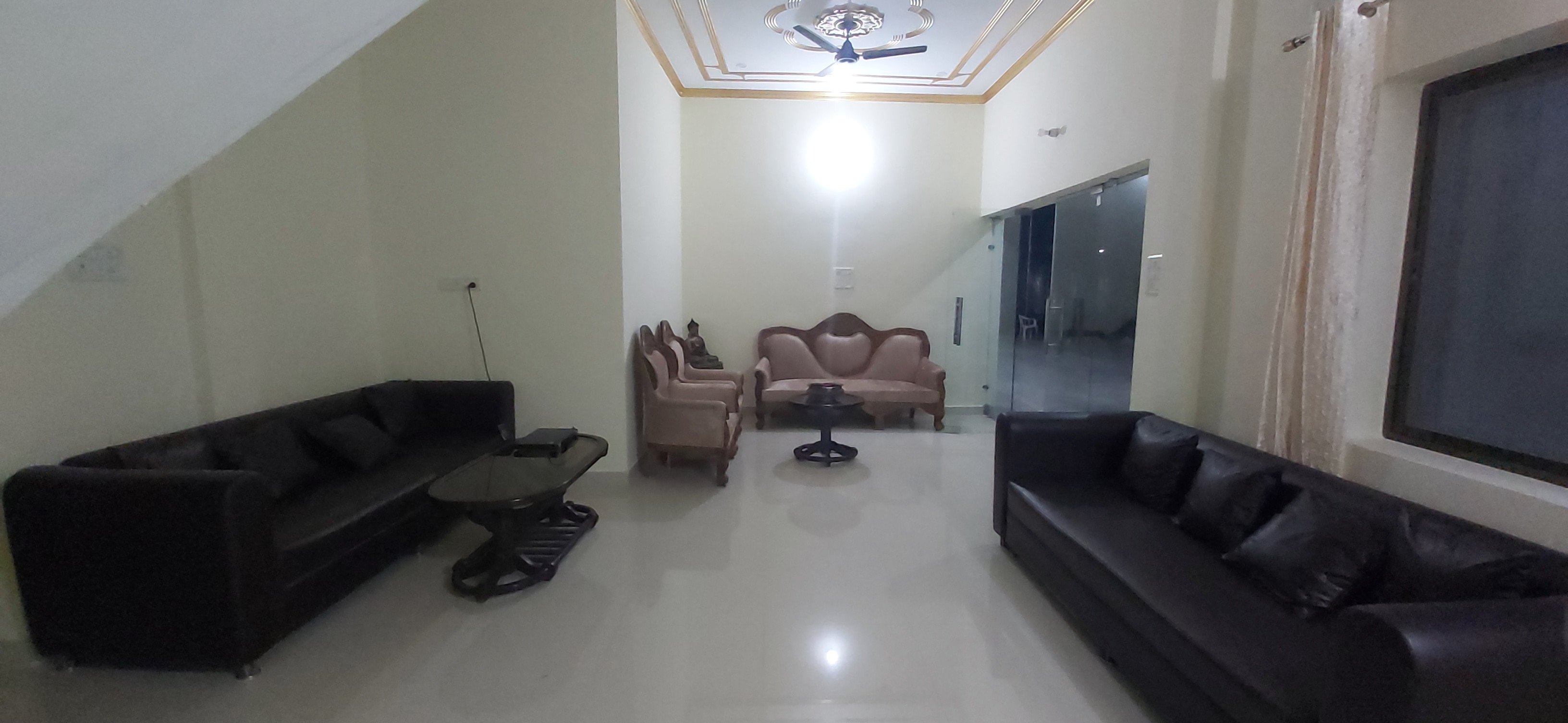 Shivansh Palace Homestay and Marriage Garden - Tap to explore photos