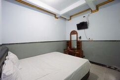 OYO 93628 Scorpion Guest House & Beach, Tulungagung
