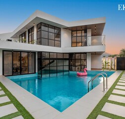 Swimming Pool 1