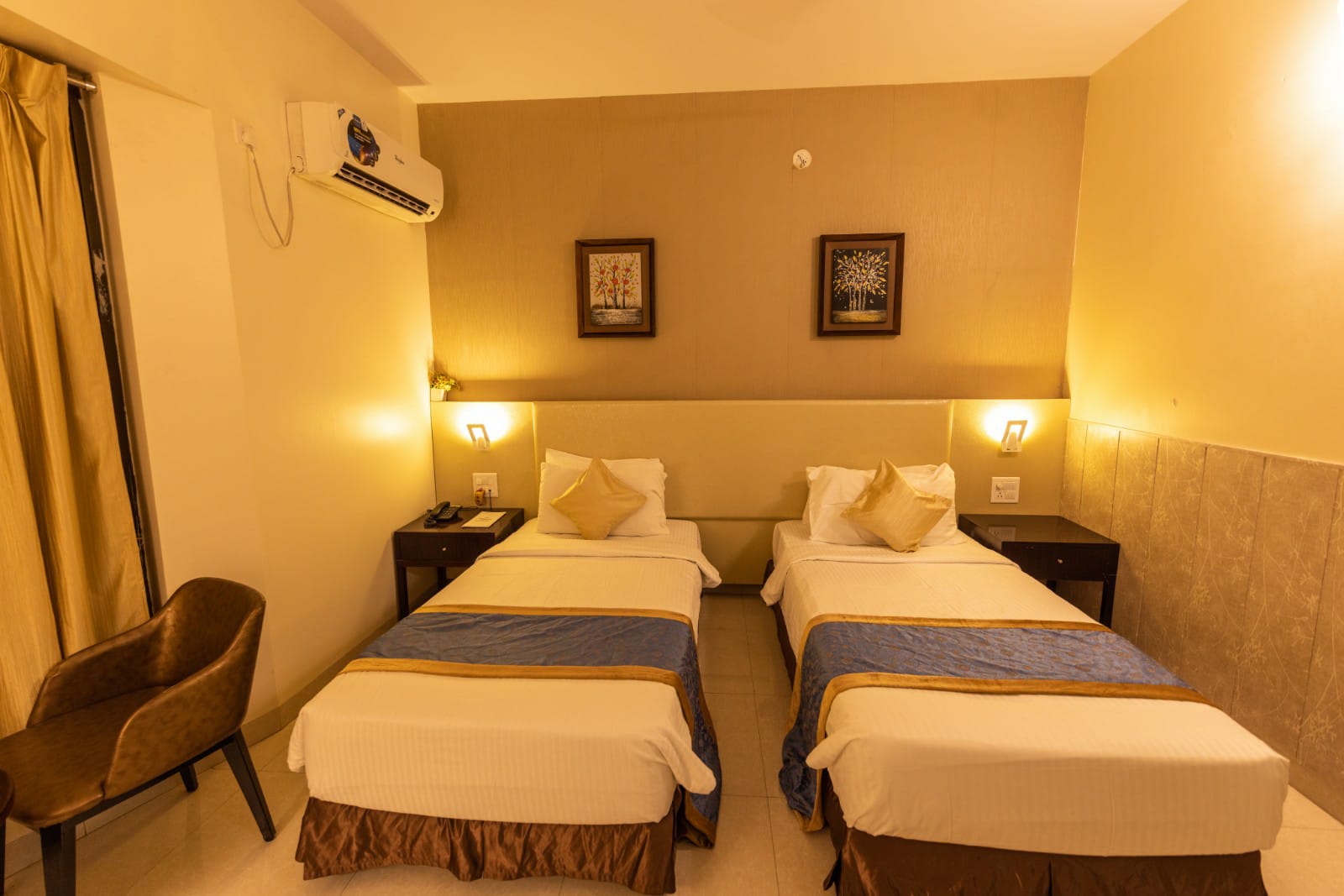 Hotel Patiala house Ahmednagar - Tap to explore photos