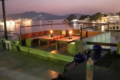 lalghat guest house, Udaipur