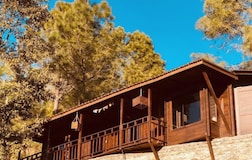 Log Hut Ajna Cottage