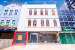 Collection O Nagoya Near Nagoya Hill Mall Formerly Sedago Inn, Batam