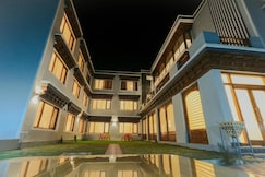 Hotel Crown Himalaya, Leh