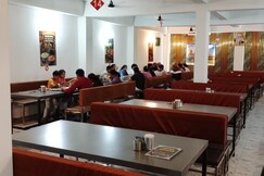 Baba deep sing punjabi restaurant and Room, Mahemdavad