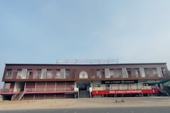 Shri Dauji Maharaj Hotel & Restaurant, Mathura