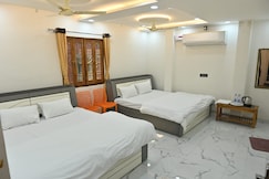 Sri Annapurna Guest House I 600 mtrs from Kashi Vishwanath, Varanasi