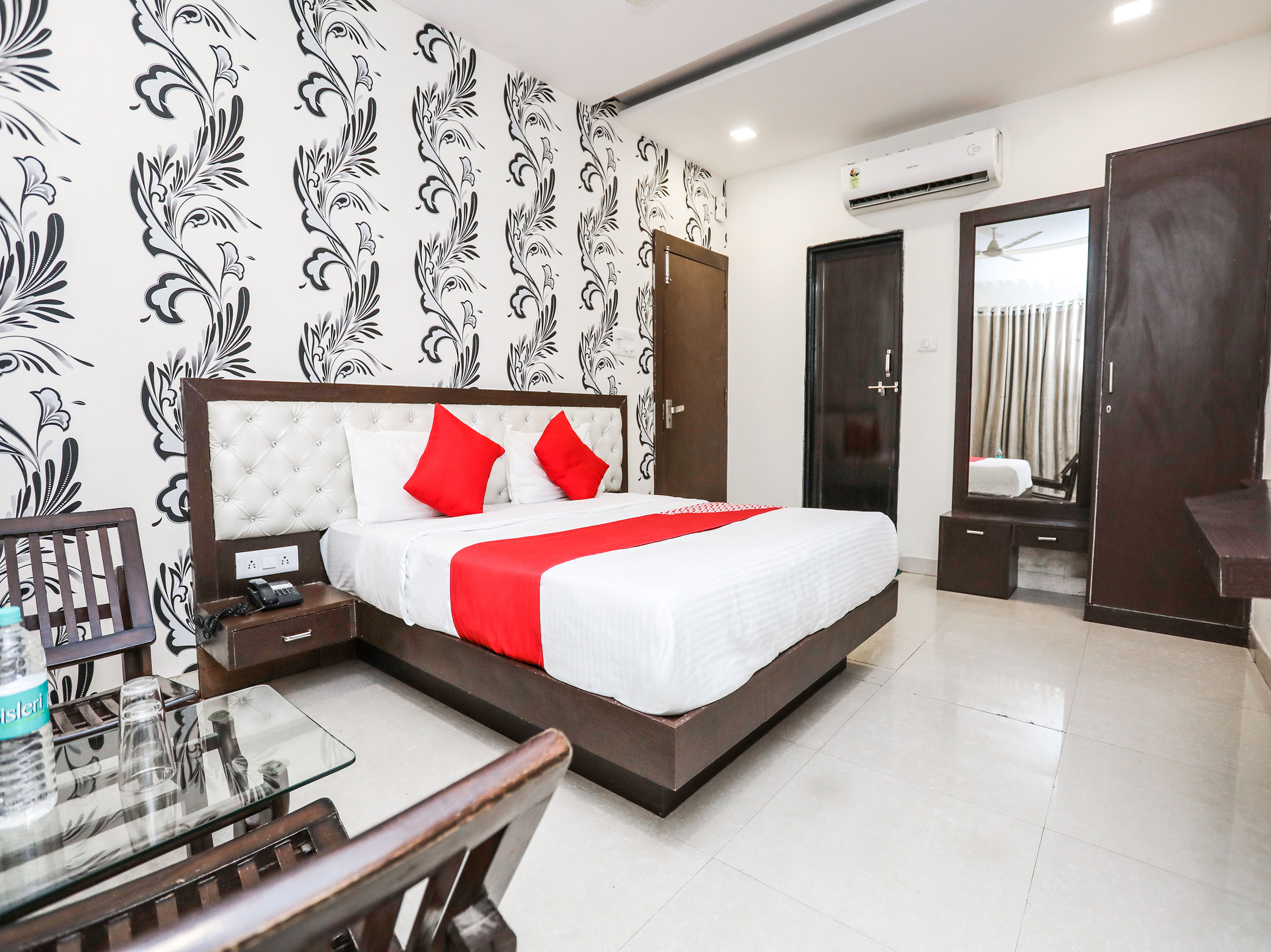 Touchwood Resort Bhopal INR 2200 OFF   1  0  0  0  0   Deal Hotel