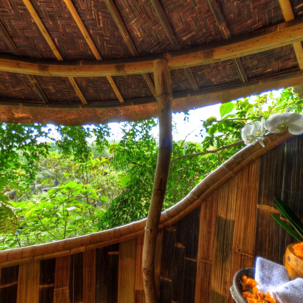 Bambu Indah Resort - Tap to explore photos
