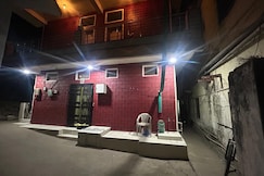 Konark Homestay |Stags Not Allowed, Mount Abu