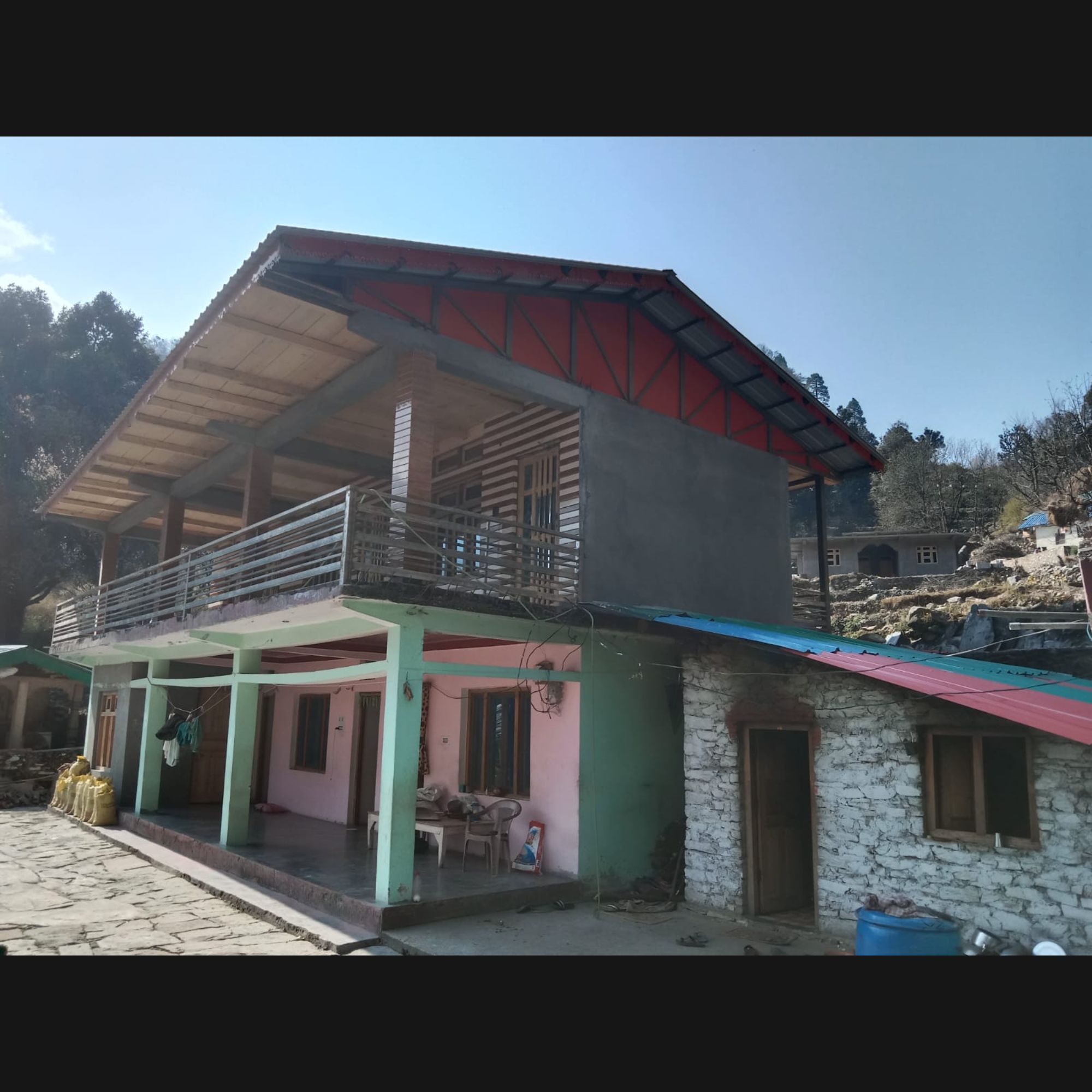 Rawat Homestay - Tap to explore photos