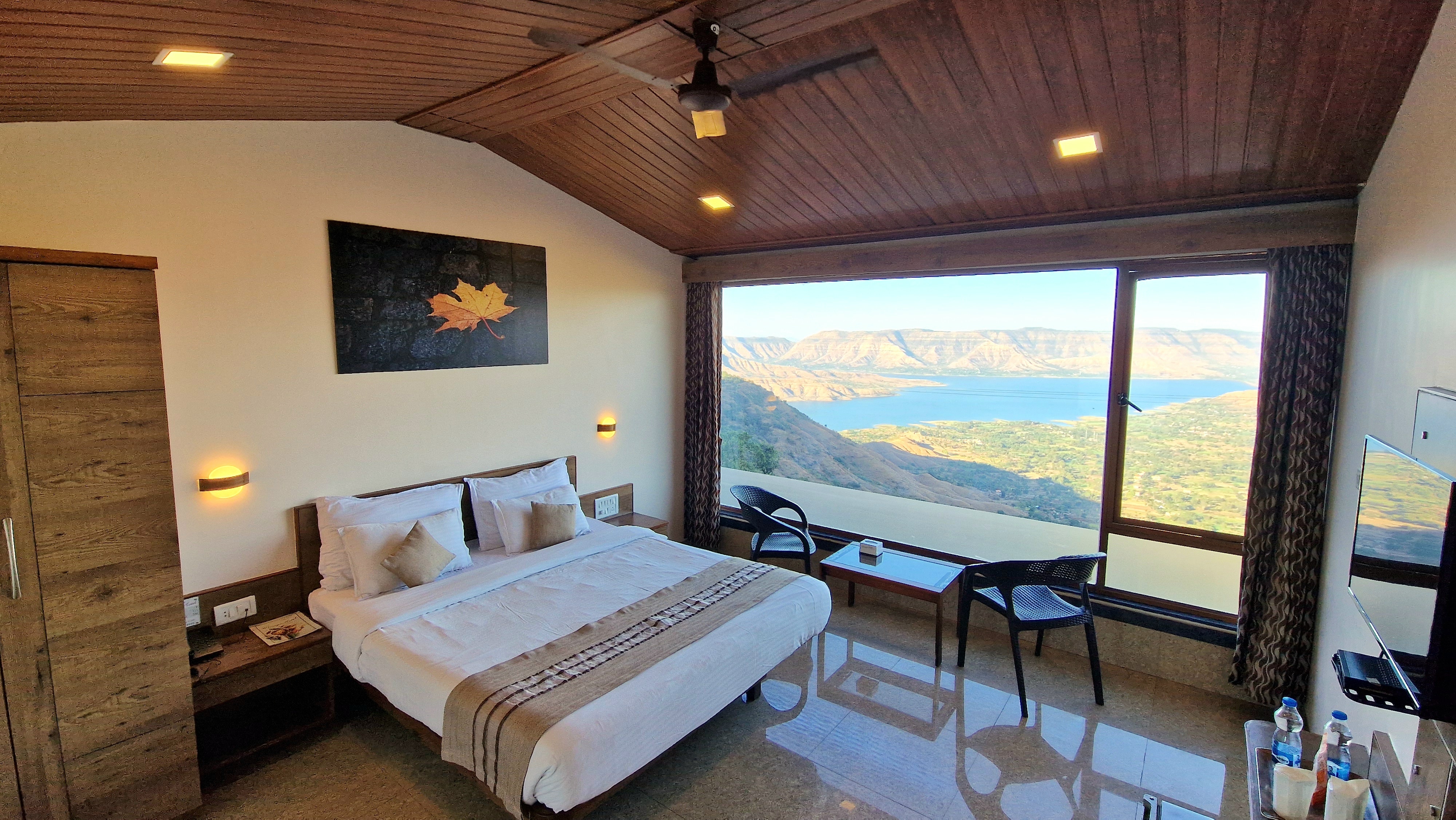 HOTEL MIRAYA 5