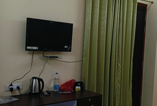 Nidhi Home Stay