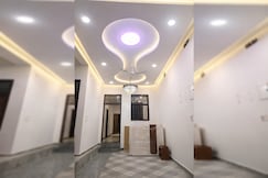 Vrindavaneshwari Residence, Vrindavan