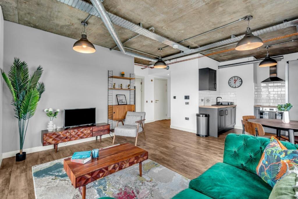 MySquare Wellers Way One Bed Flats in Wembley - Tap to explore photos