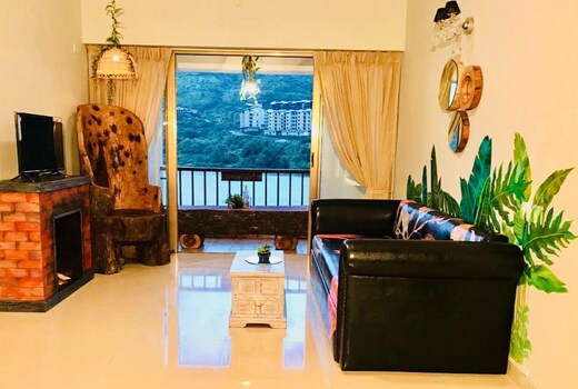 Lavasa Holiday Home ( Lake View) Apartment/ Semi Detached Villa.