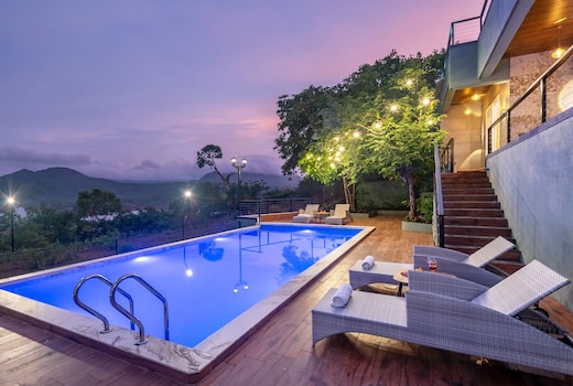 StayVista at La Rive