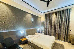 Crownplaza.inn, Lucknow