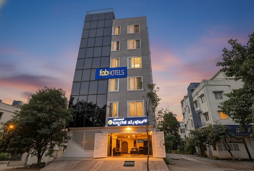 FabHotel Dwaraka Comfort