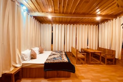 Jibhi Bliss treehouse Cottage - 1, Jibhi