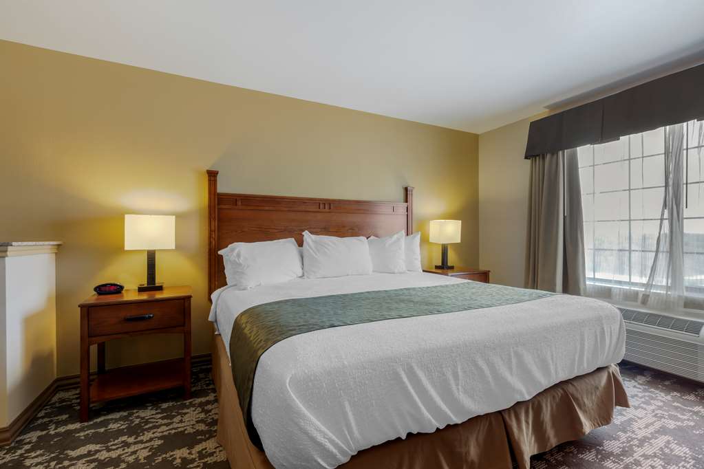 Best Western Plus Red River Inn - Tap to explore photos