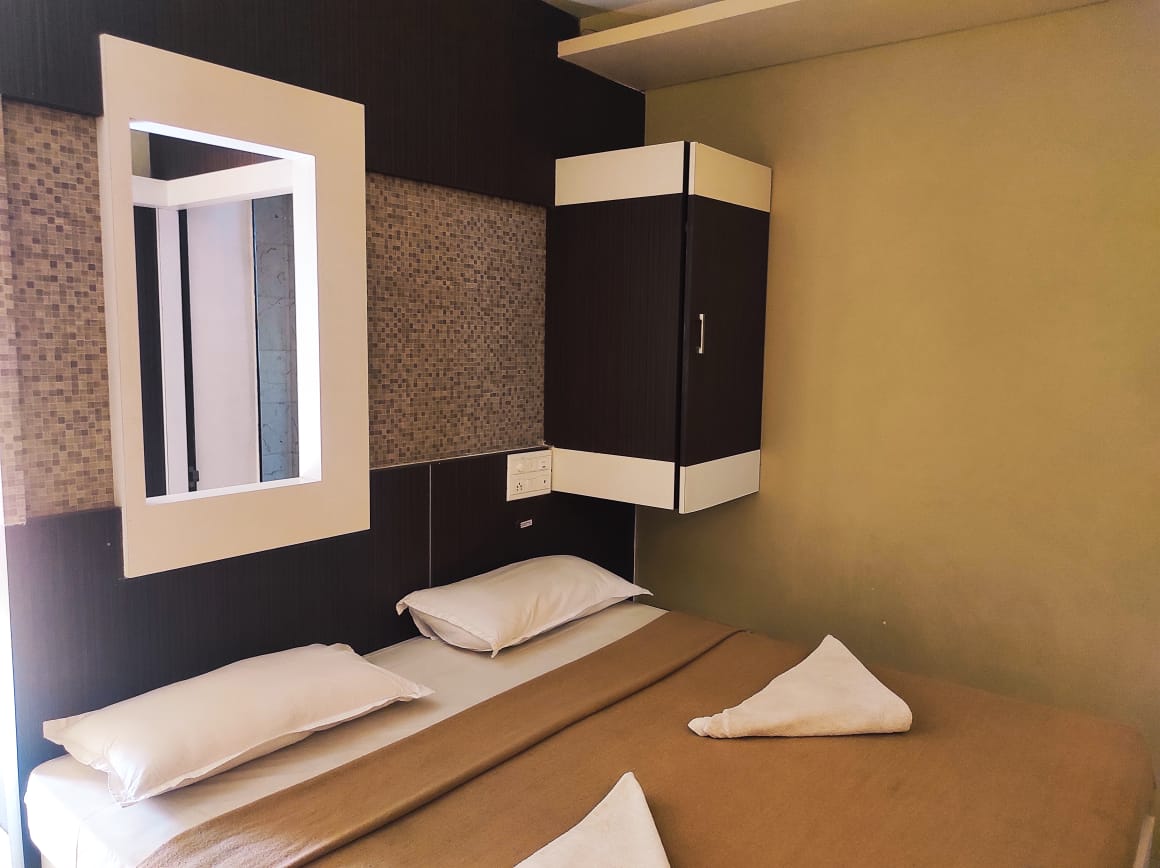 Hotel Sham Suman 2