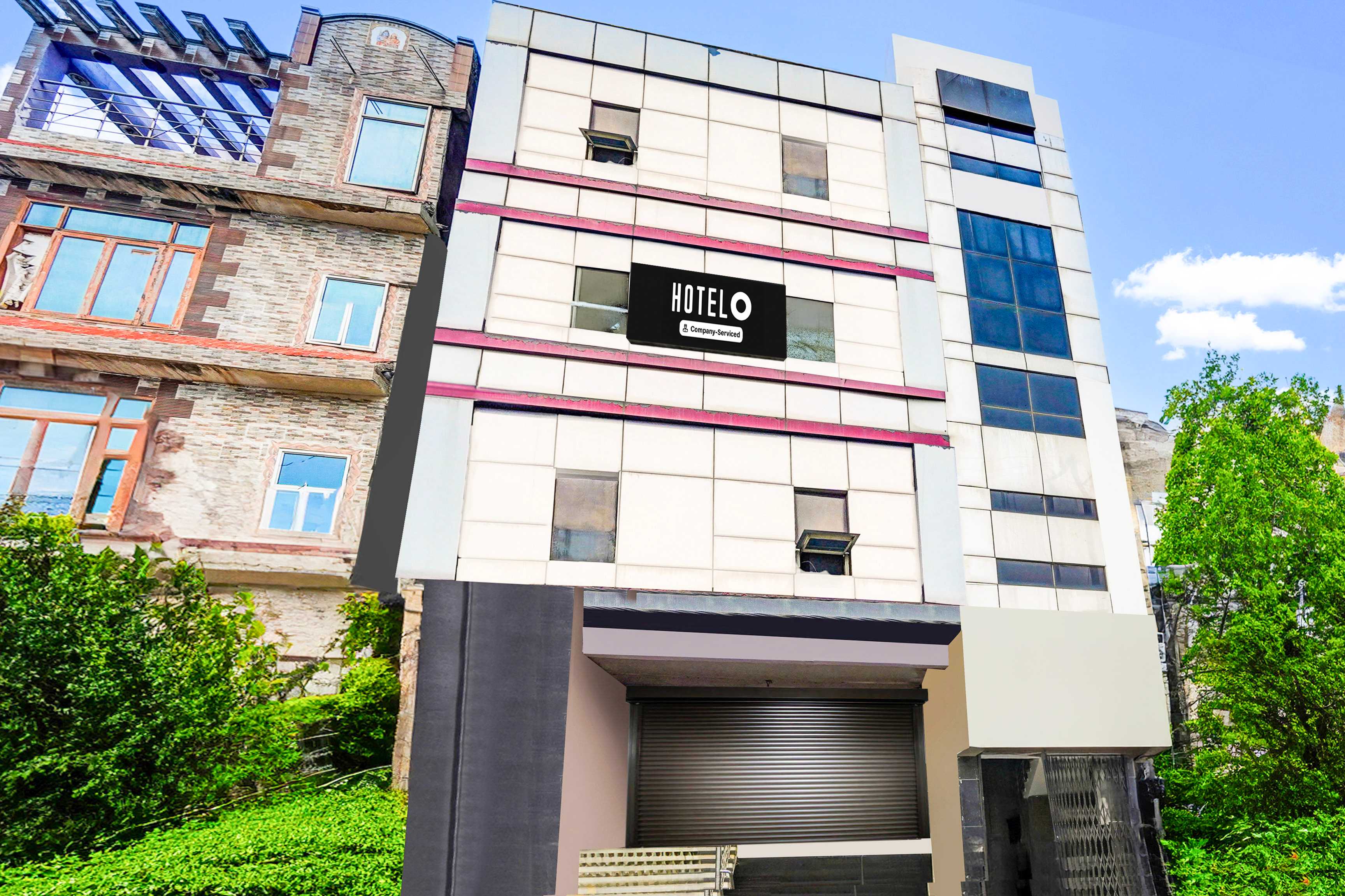 Super Hotel O Sector 110 Noida - Tap to explore photos