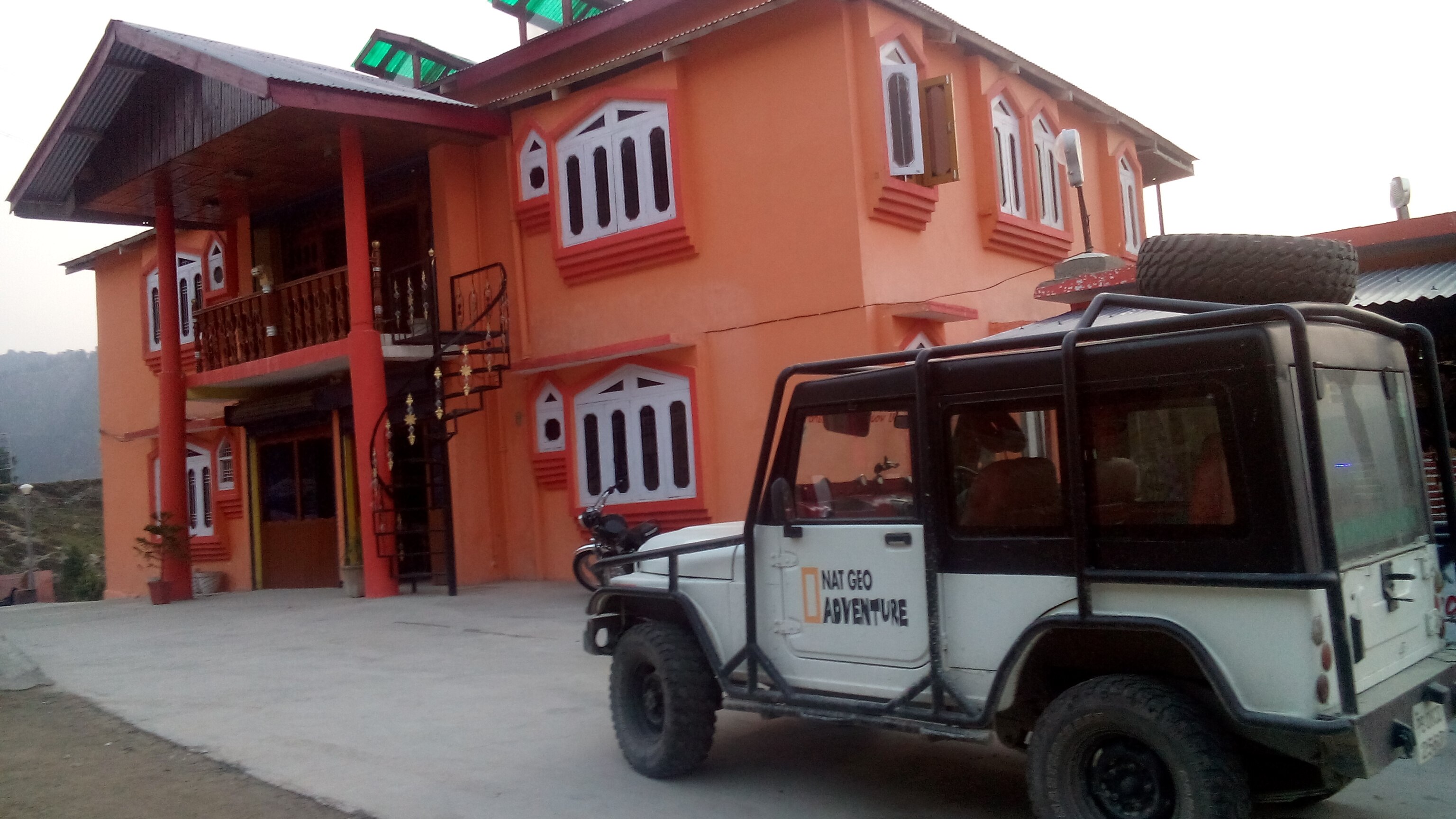 Sky Heights Homestay - Tap to explore photos