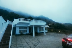 Adithya resorts vagamon, Vagamon