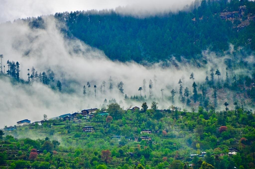 Rock and River Homestay - Tap to explore photos