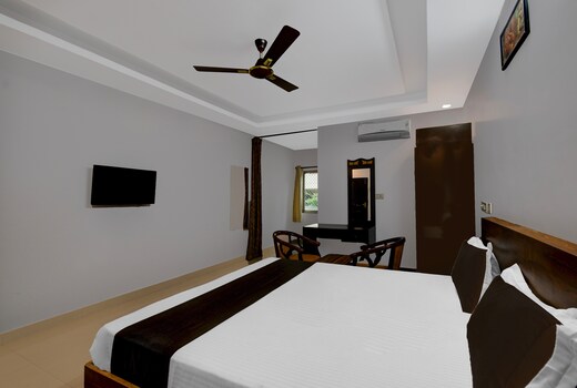 Hotel O Pushpa Grand