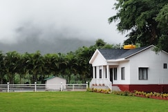 The White House  2Bhk with Swimming Pool, Bhor