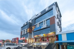 FAMOUS RESIDENCY, Tiruchirappalli