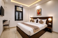 Hotel Unique HomeStay Lajpat Nagar, Delhi